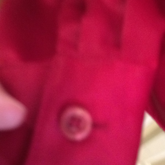 Gorgeous East 5th red blouse.  Size S - Picture 8 of 8